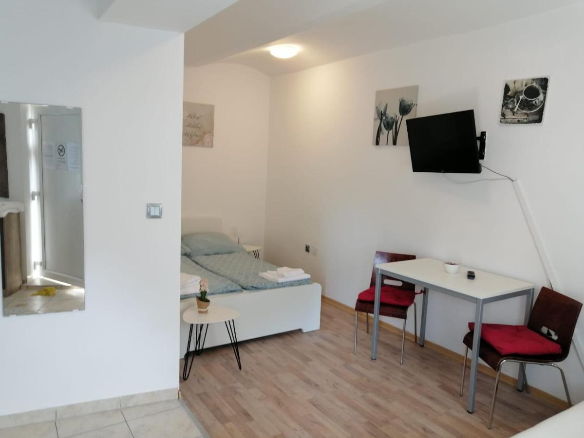 Apartmenthaus beim LKH Graz Exterior foto